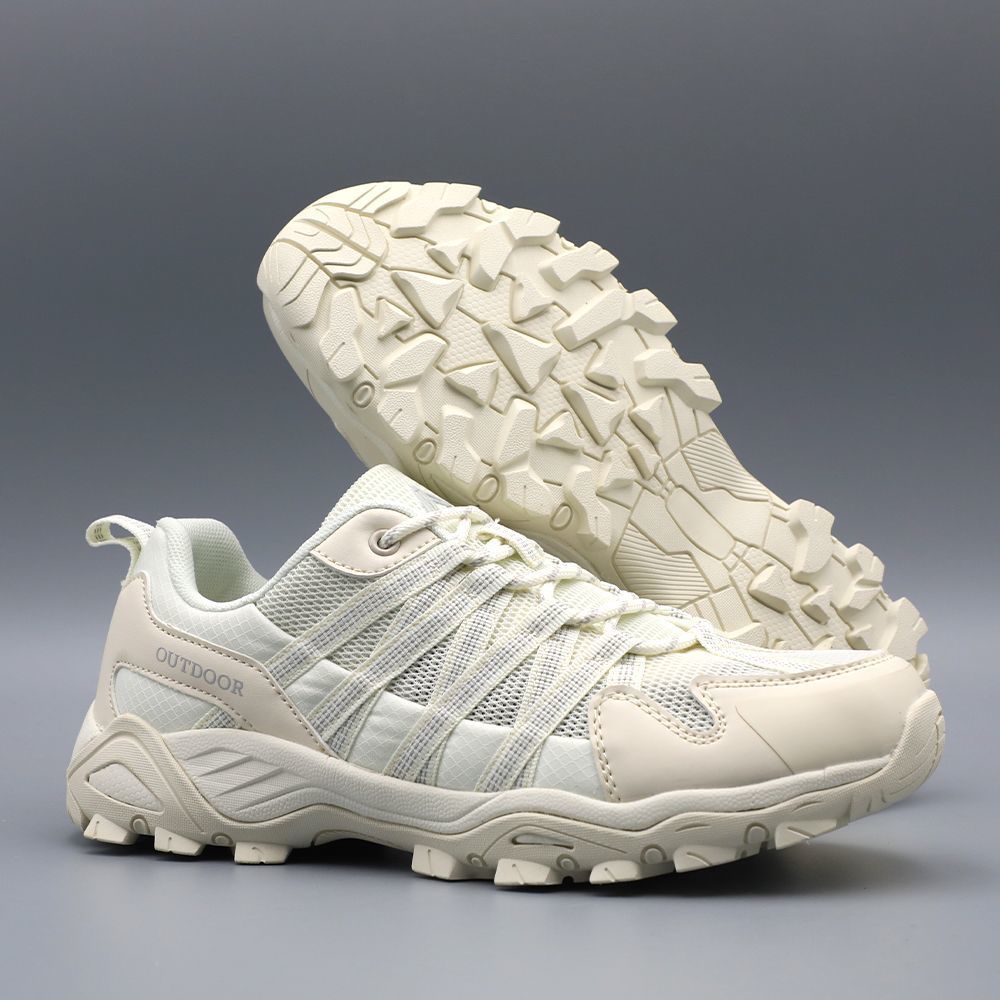 Tom Outdoor Sneakers