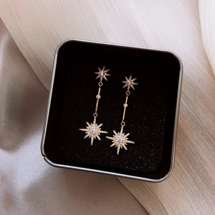 Selora Star Drop Earrings