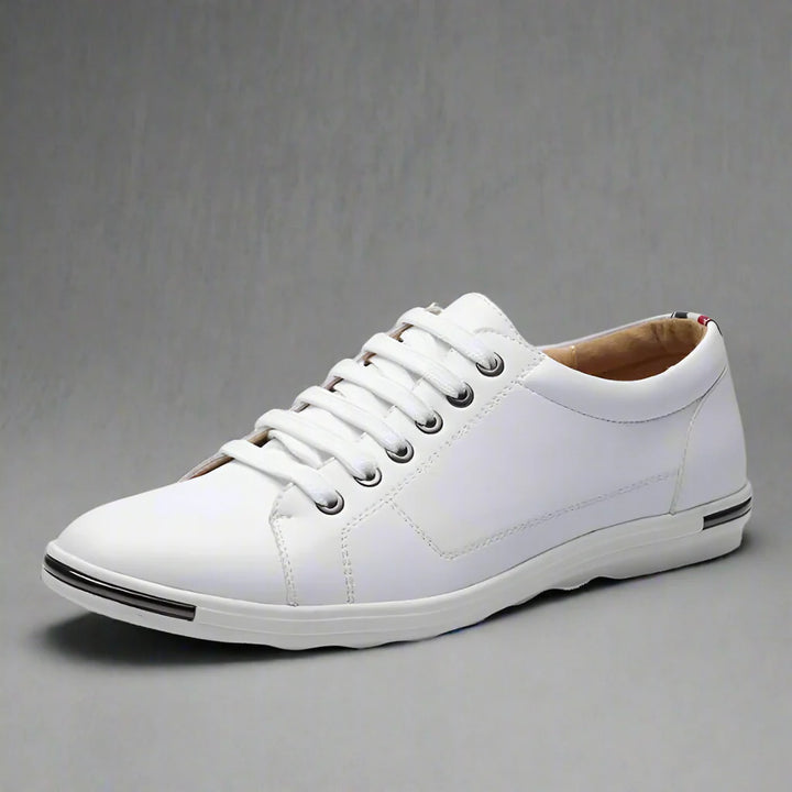 Tavric Accent Sneakers