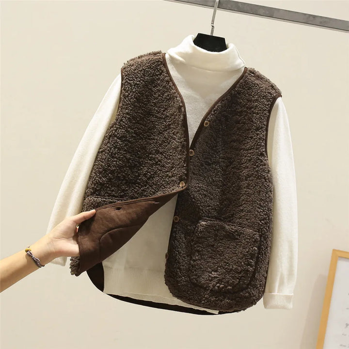Alara Soft-Wool Vest