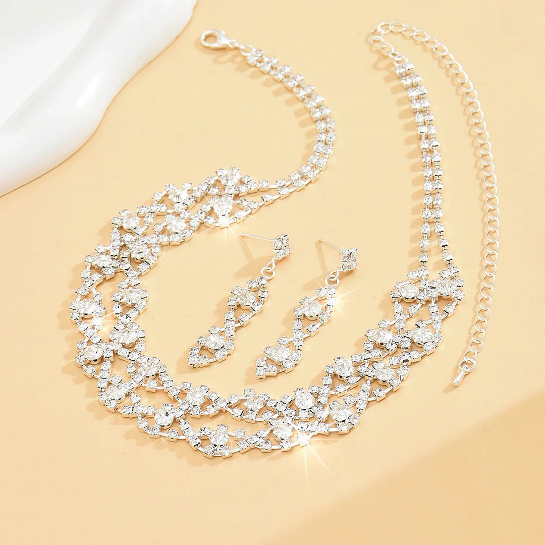 Renavia Crystal Necklace Set