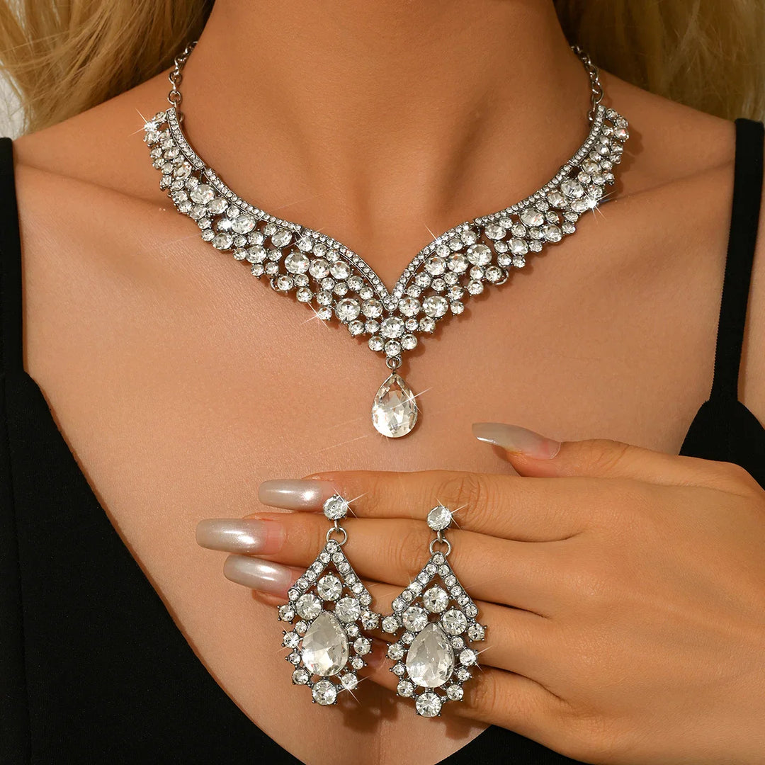 Cassira Regal Necklace