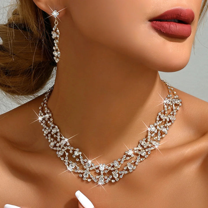 Renavia Crystal Necklace Set