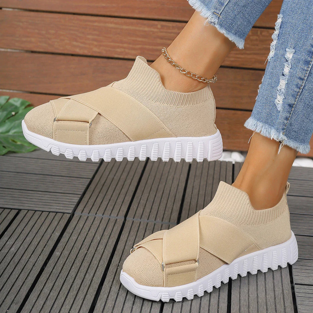 Navessa Orthopedic Knit Sneakers