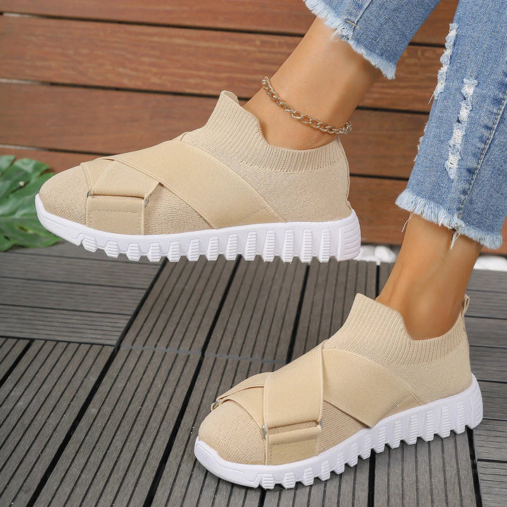 Navessa Orthopedic Knit Sneakers