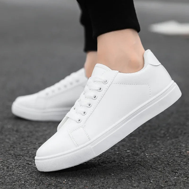 Lawson Field Classic Sneakers
