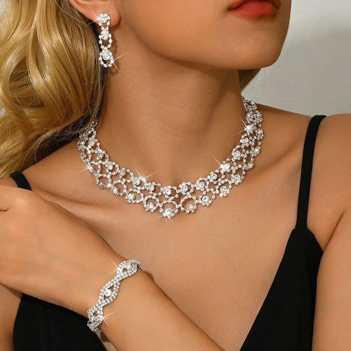 Renavia Crystal Necklace Set