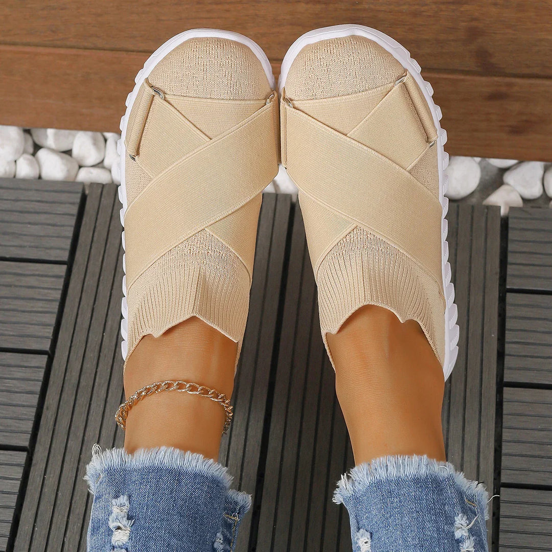 Navessa Orthopedic Knit Sneakers