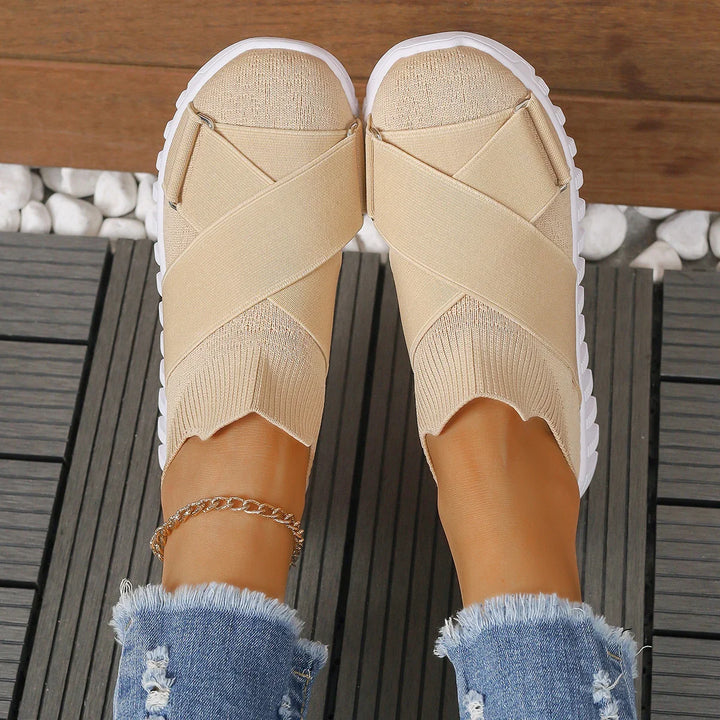 Navessa Orthopedic Knit Sneakers