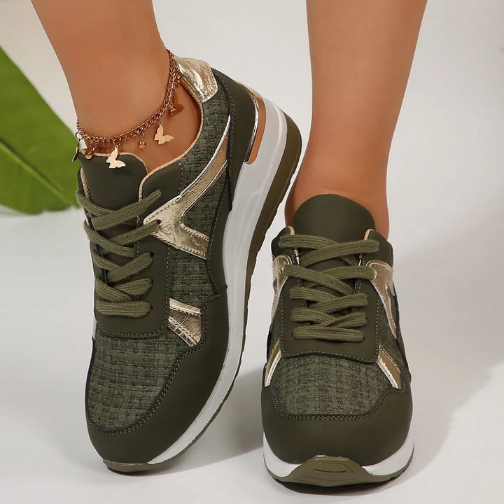 Clara Viento Sneakers