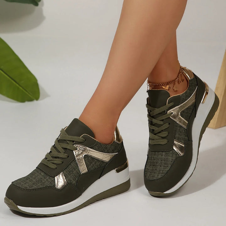 Clara Viento Sneakers