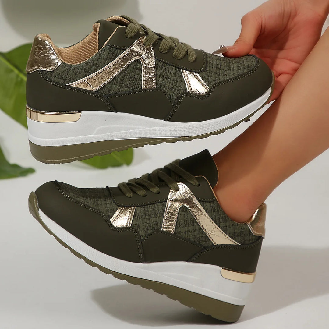 Clara Viento Sneakers