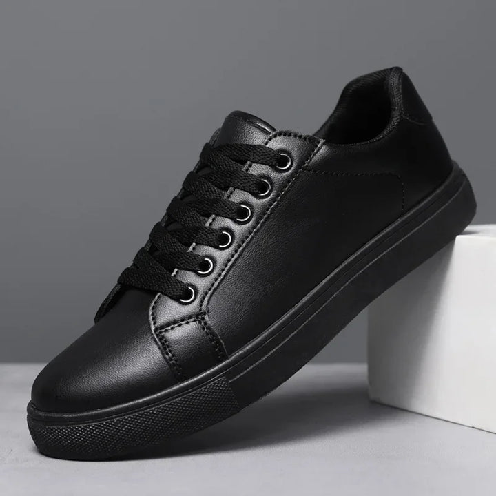Lawson Field Classic Sneakers