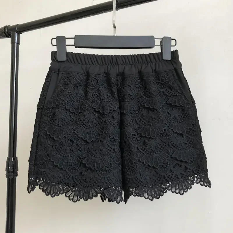 Coralie Floral Lace Shorts