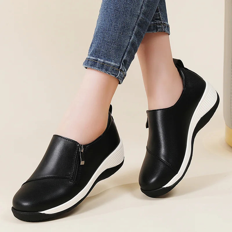 Elvane Zip Sneakers