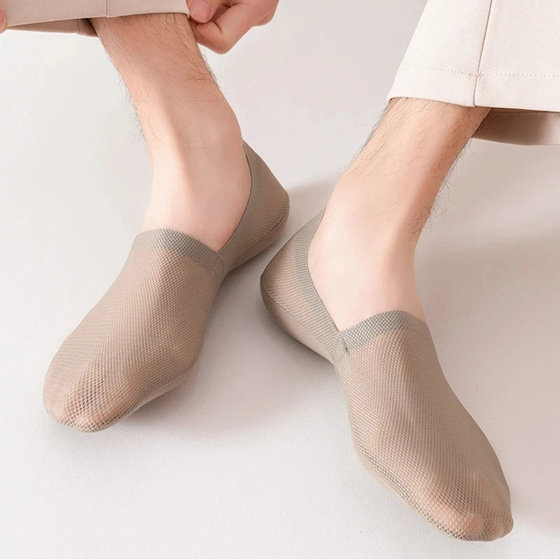 Brooks Everyday Mesh Socks