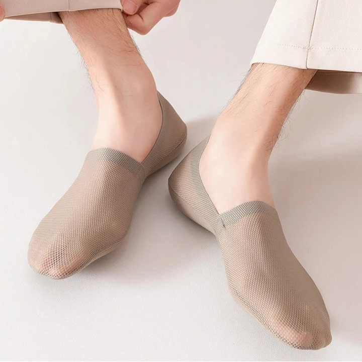 Brooks Everyday Mesh Socks