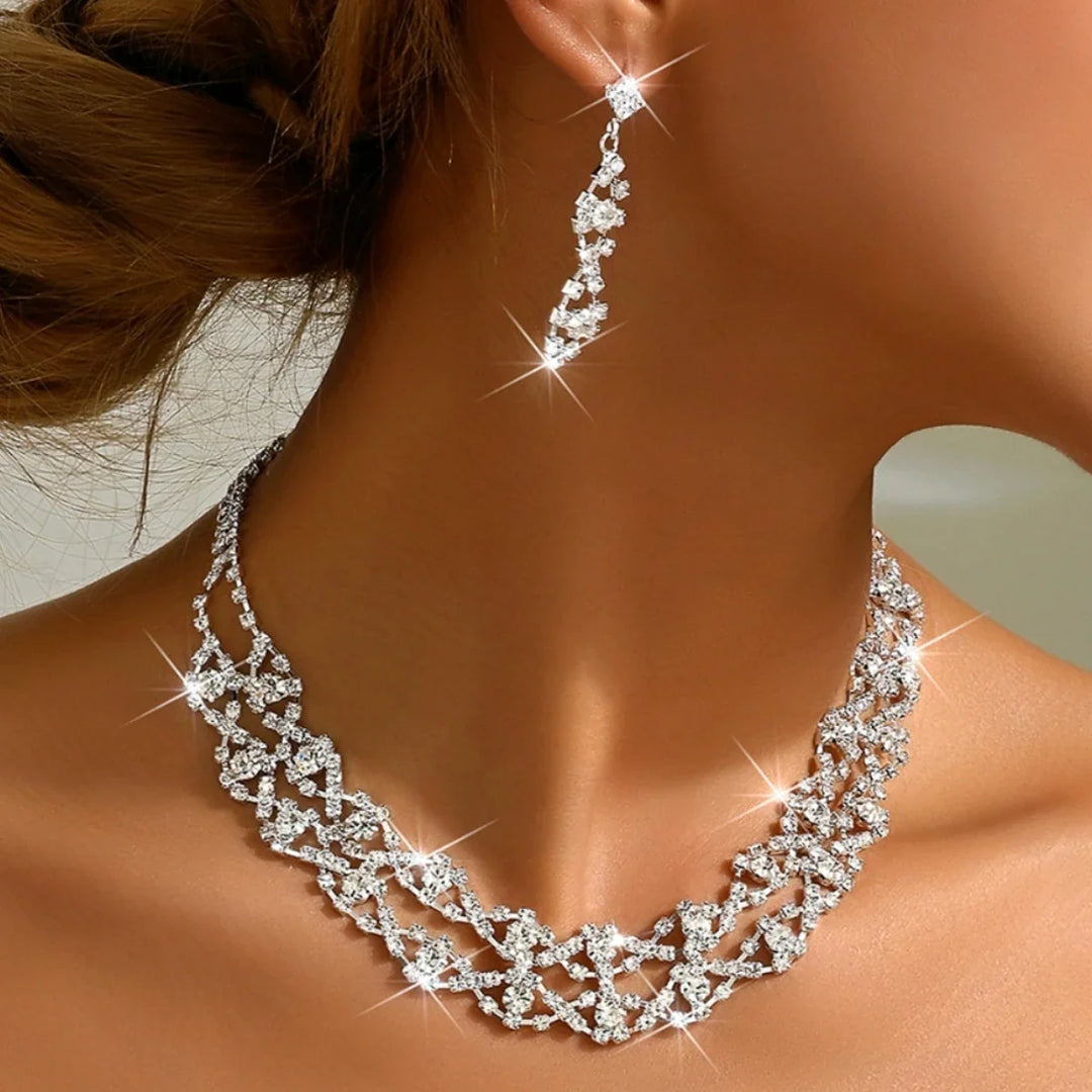 Renavia Crystal Necklace Set