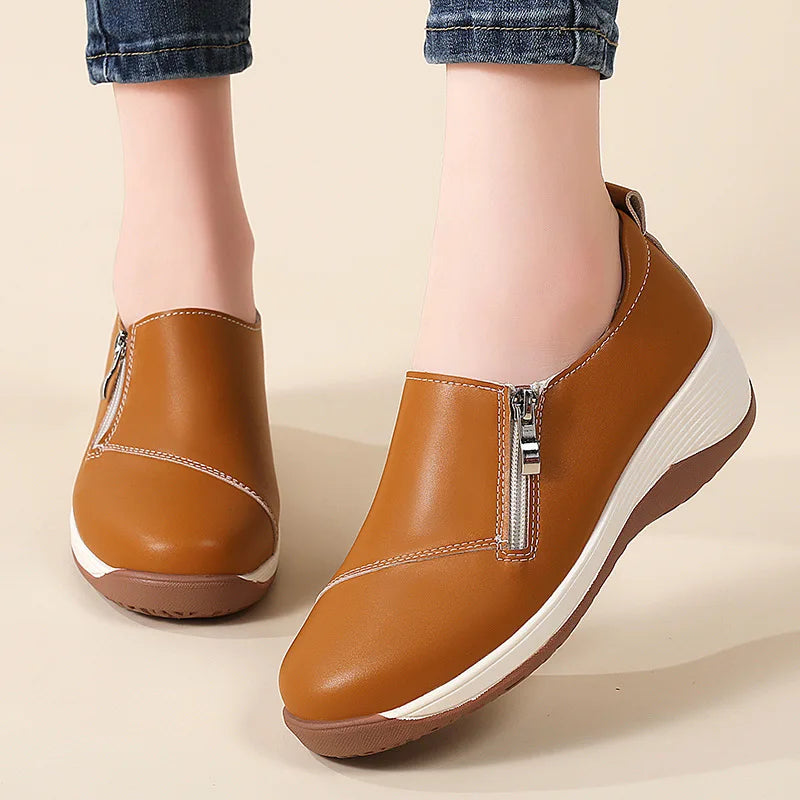 Elvane Zip Sneakers