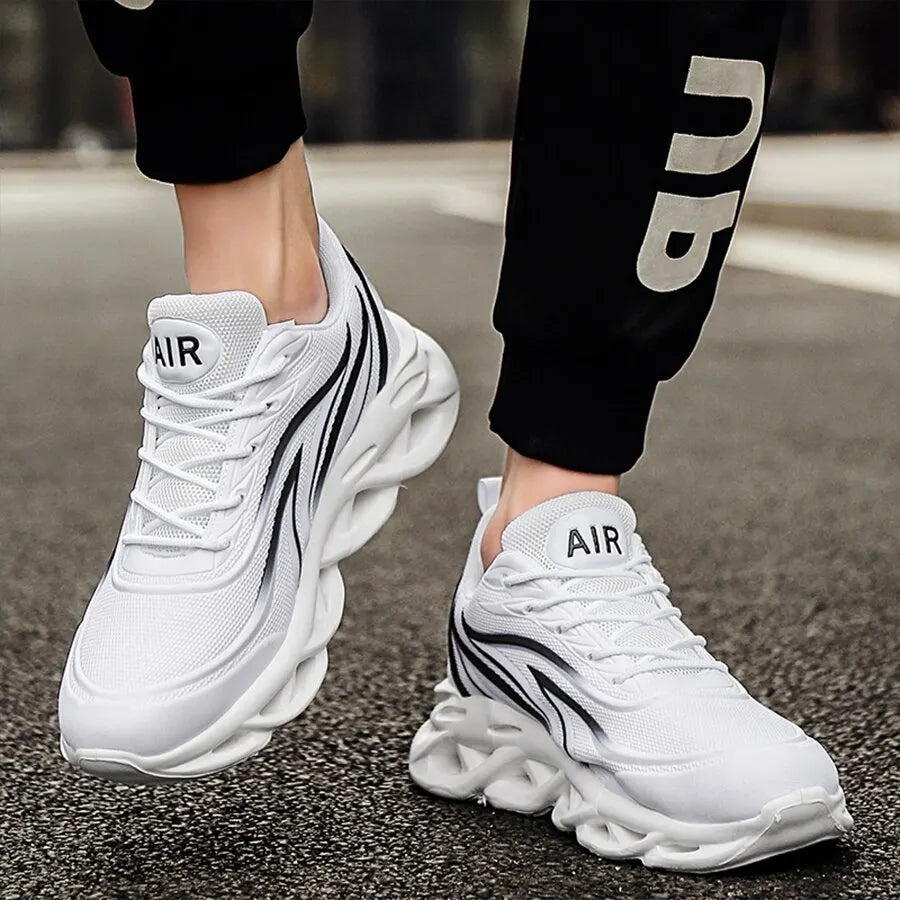 Romano Cushion Sneaker