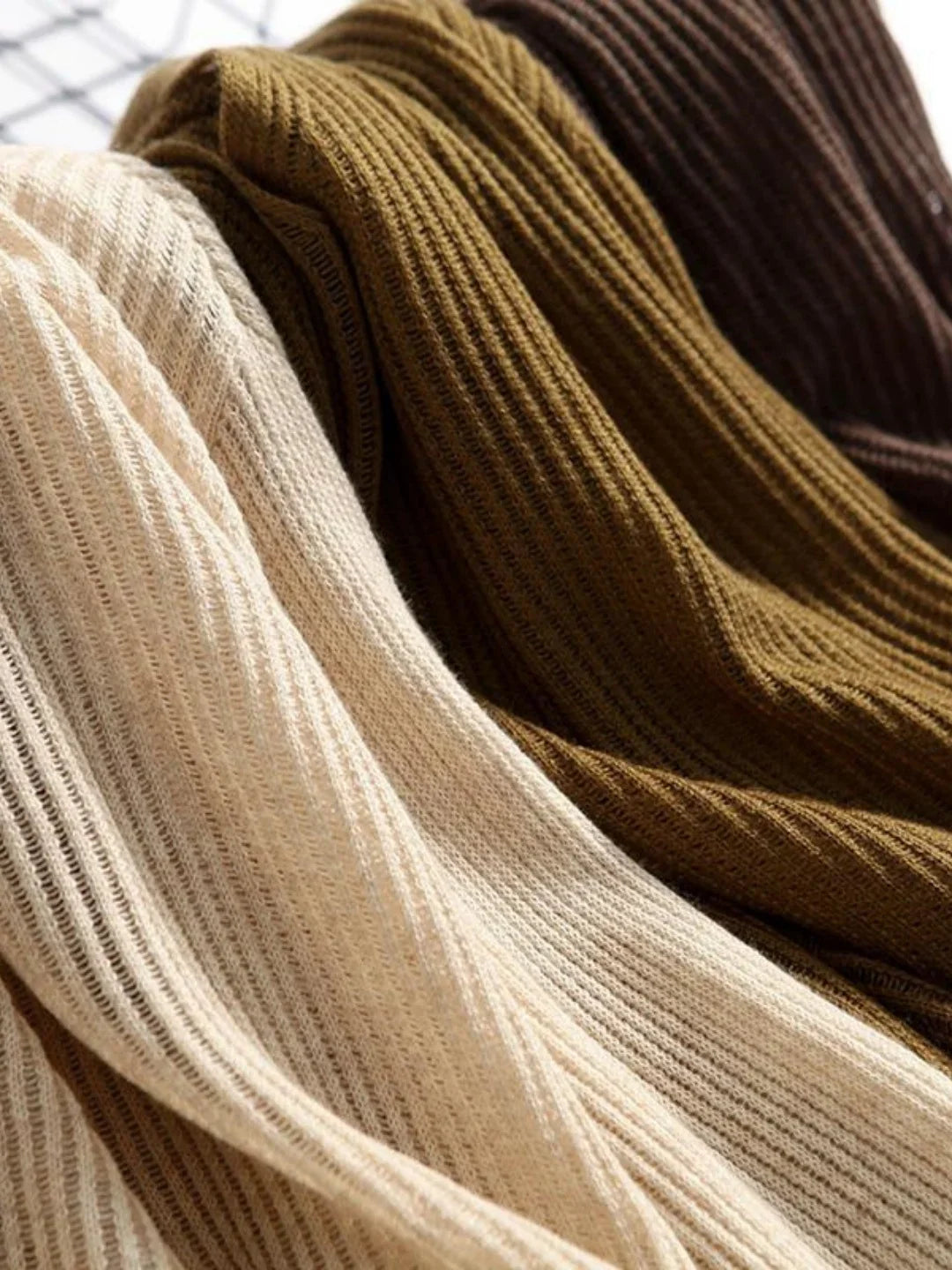 Elia Romano Ribbed Sweater