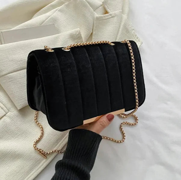 Kaira Velvet Chain Bag