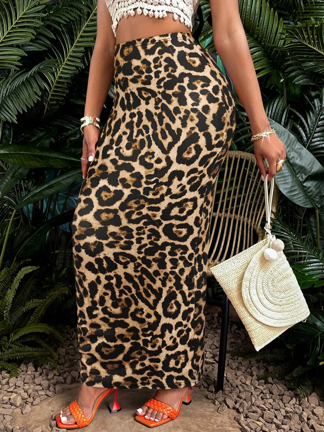 Savara Leopard Maxi Skirt