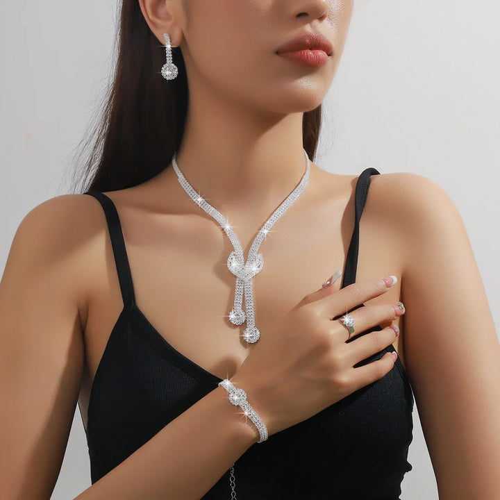 Ismara French Drop Set