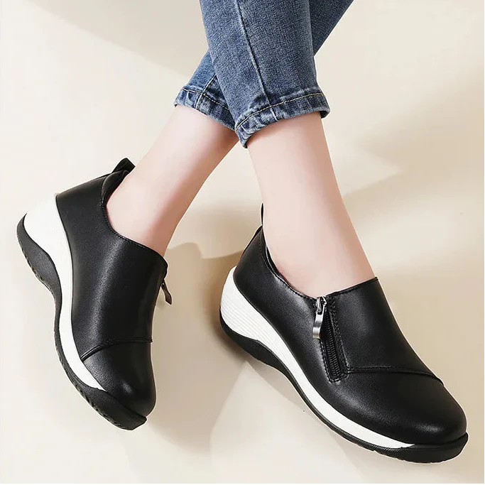 Elvane Zip Sneakers