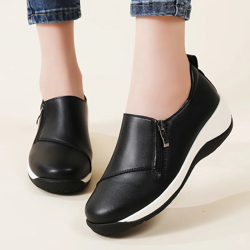 Elvane Zip Sneakers