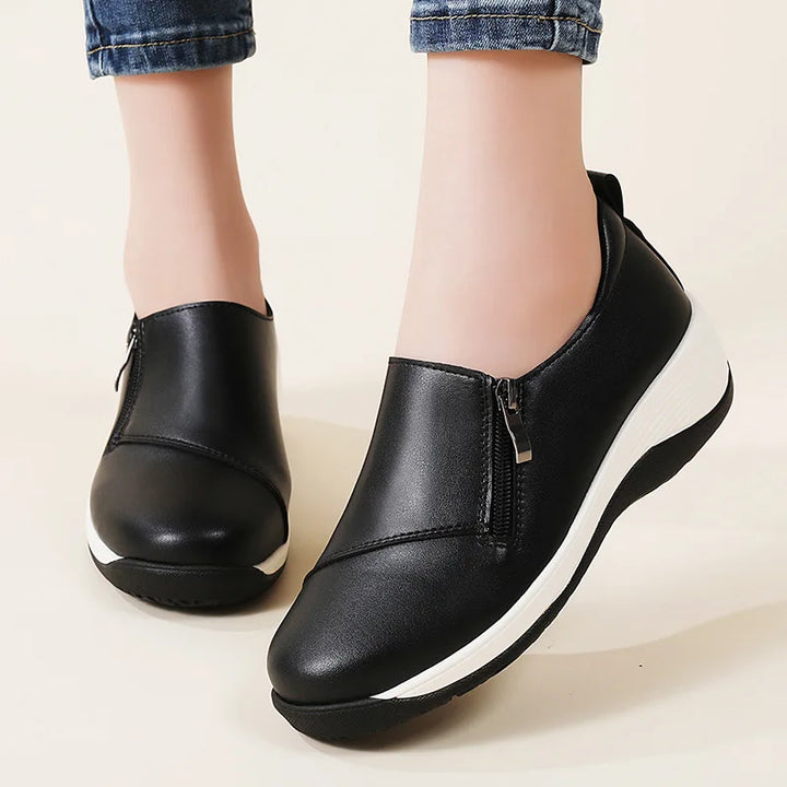Elvane Zip Sneakers